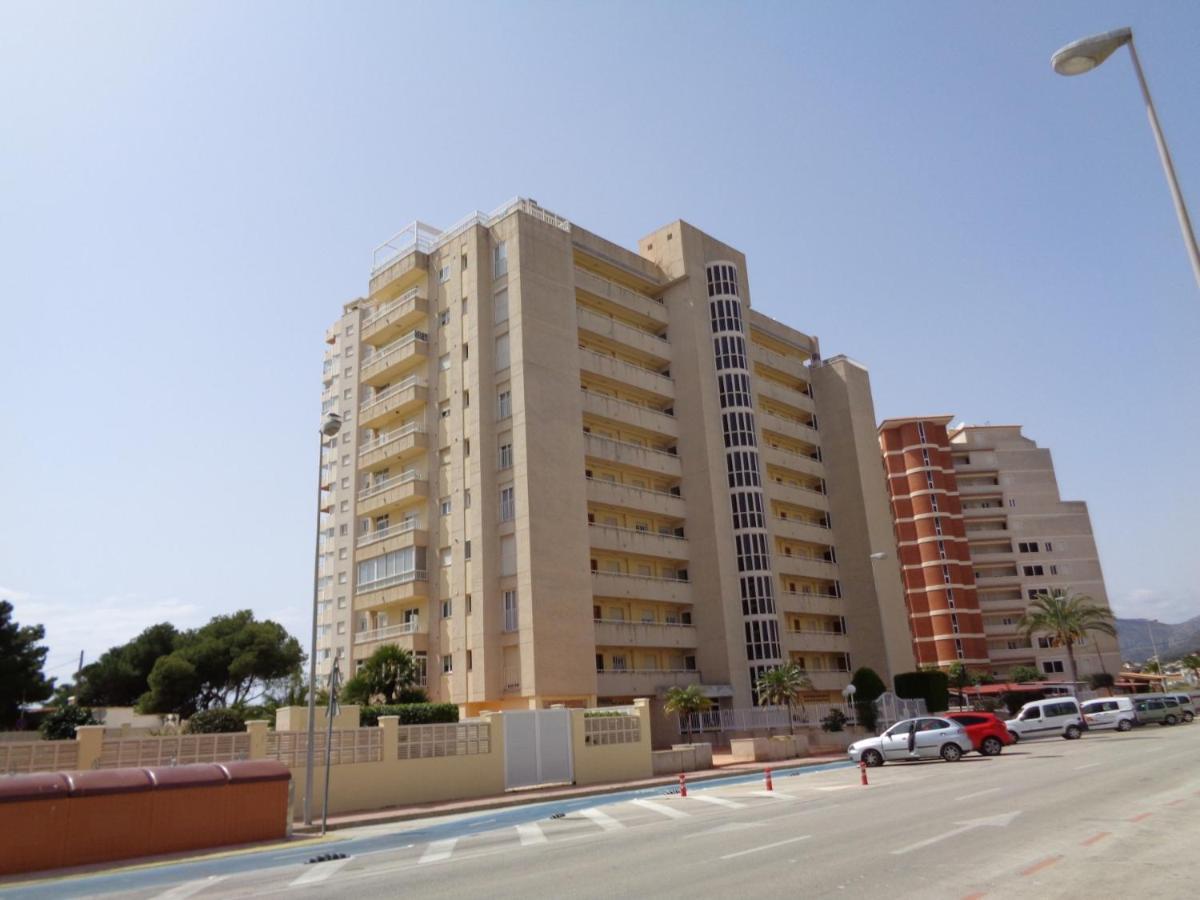 カルプEdificio La Reinaアパートメント エクステリア 写真